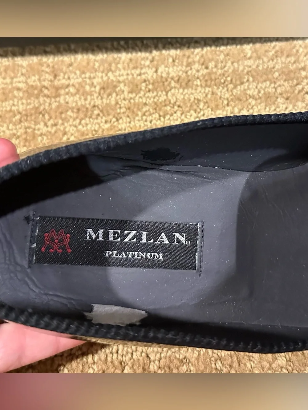 Mezlan Platinum Black Slip On Loafers Embroidered Crest 11.5